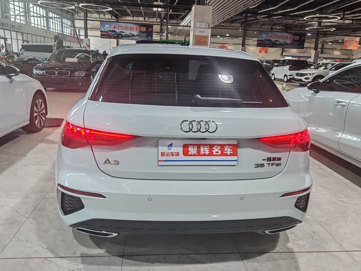 Фото 14 - Audi A3