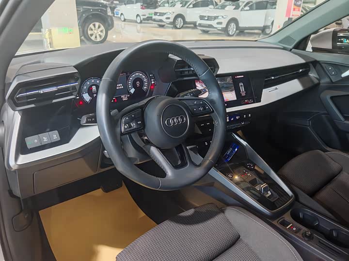 Фото 8 - Audi A3
