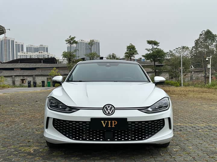 Фото 2 - Volkswagen Lamando L