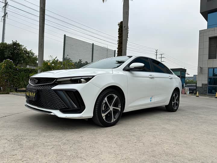 Фото 1 - Geely Emgrand L