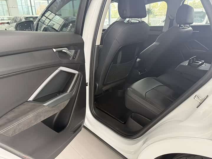 Фото 12 - Audi Q3 Sportback