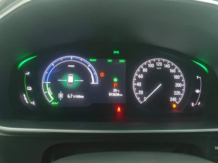 Фото 14 - Honda Elysion