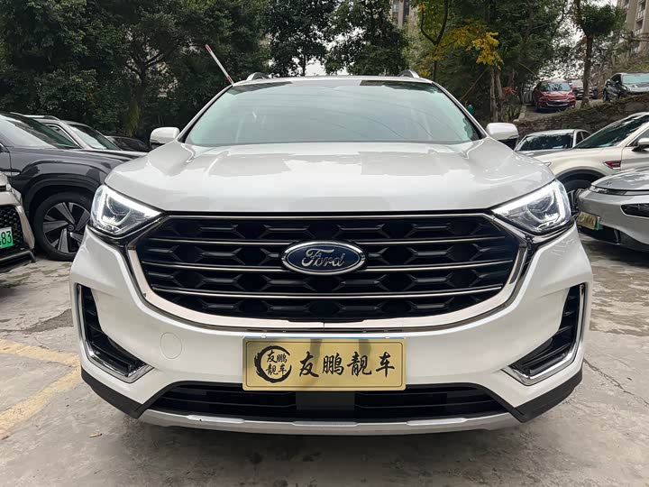 Фото 2 - Ford Edge