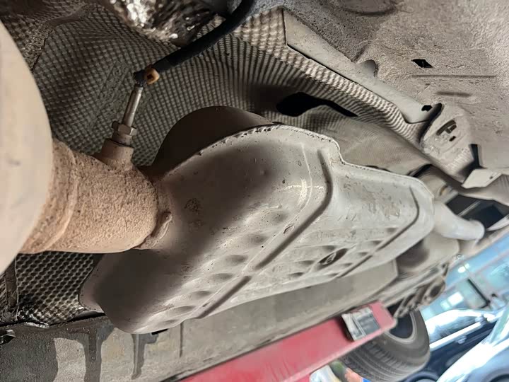 Фото 25 - Ford Edge