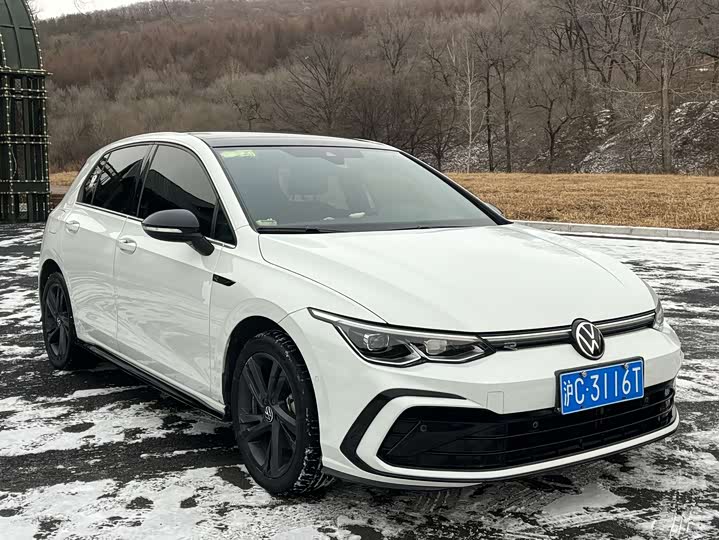 Фото 3 - Volkswagen Golf