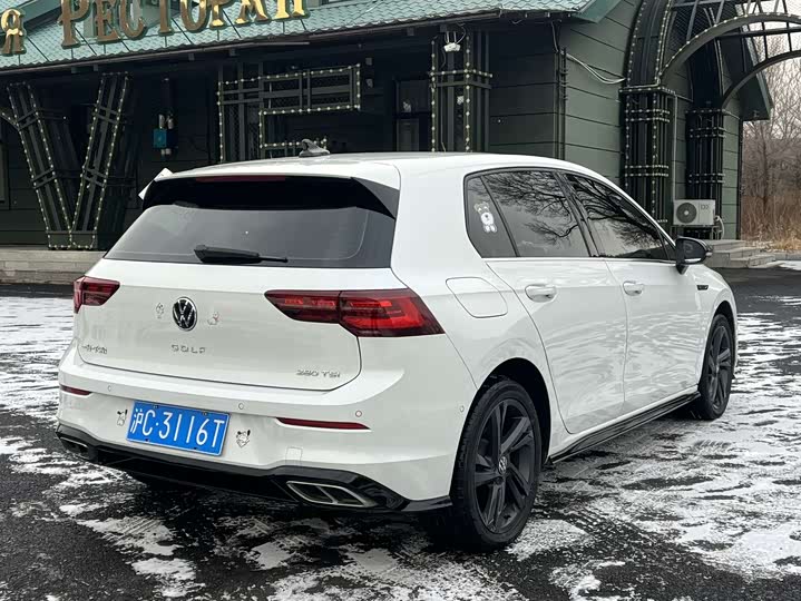 Фото 5 - Volkswagen Golf