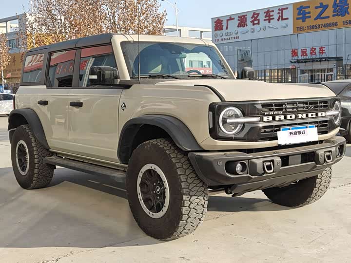 Фото 2 - Ford Bronco