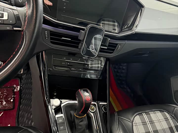 Фото 11 - Volkswagen Tayron