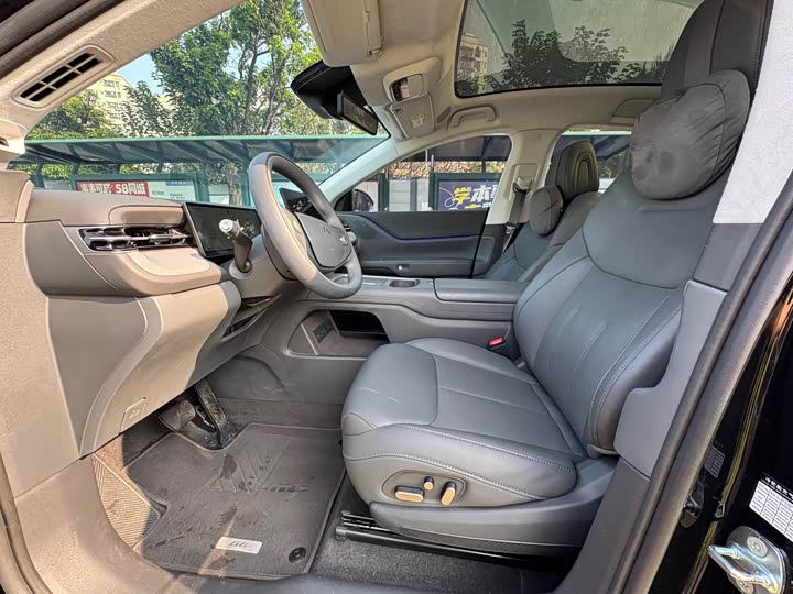 Фото 11 - XPeng G6