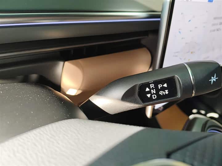 Фото 14 - BAIC Arcfox Alpha T5