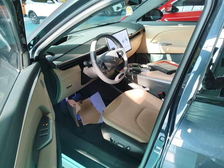 Фото 16 - BAIC Arcfox Alpha T5