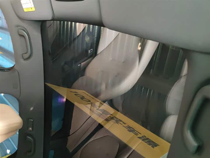 Фото 18 - BAIC Arcfox Alpha T5