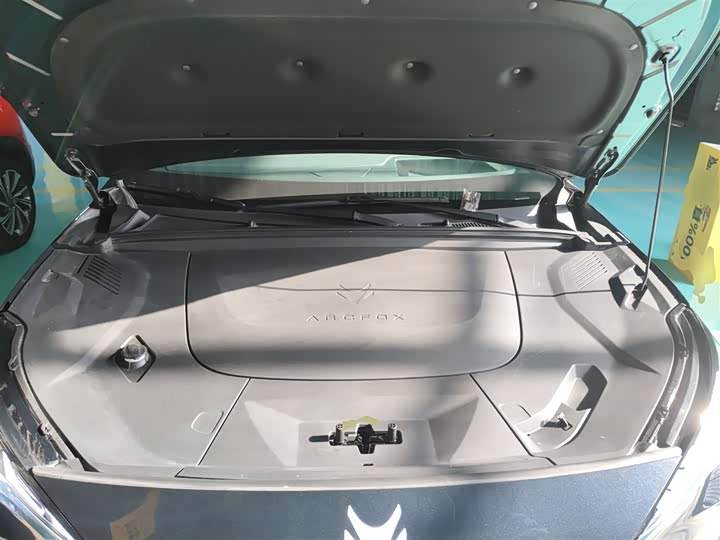 Фото 20 - BAIC Arcfox Alpha T5