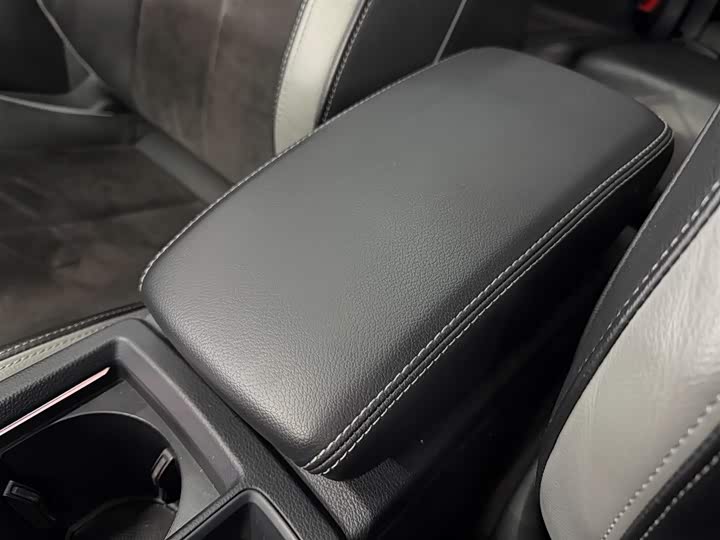 Фото 11 - Audi Q3