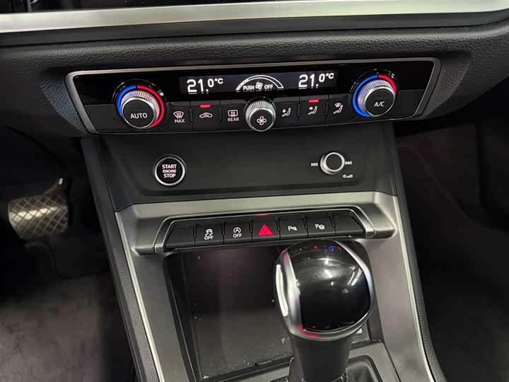 Фото 9 - Audi Q3