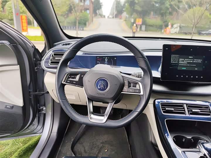 Фото 11 - BYD Qin Plus