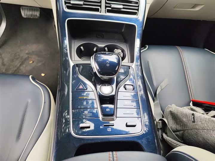 Фото 14 - BYD Qin Plus