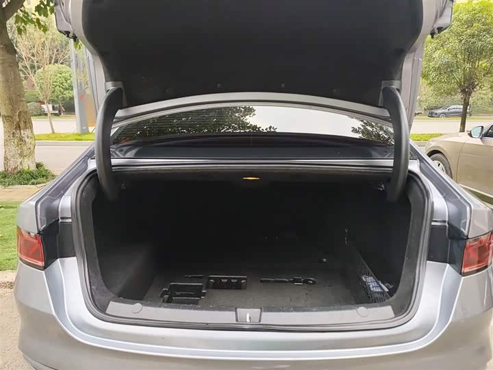 Фото 19 - BYD Qin Plus