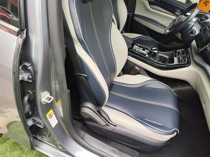 Фото 25 - BYD Qin Plus