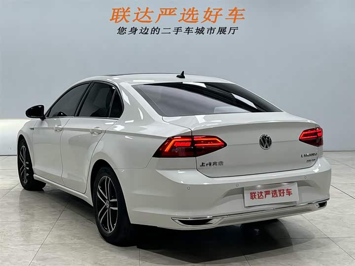 Фото 23 - Volkswagen Lamando L