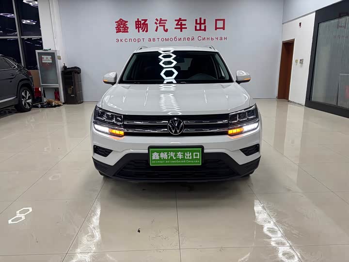 Фото 1 - Volkswagen Tharu