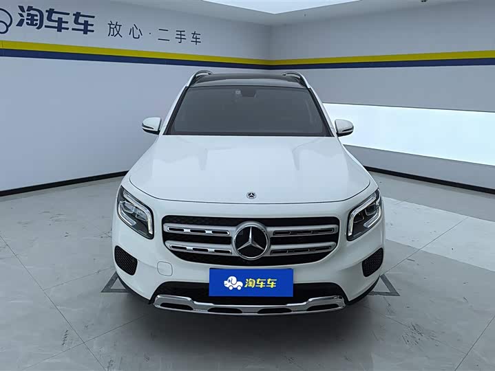 Фото 2 - Mercedes-Benz GLB-Class