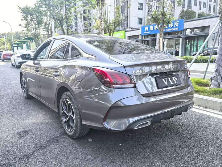 Фото 10 - MG Motor 5