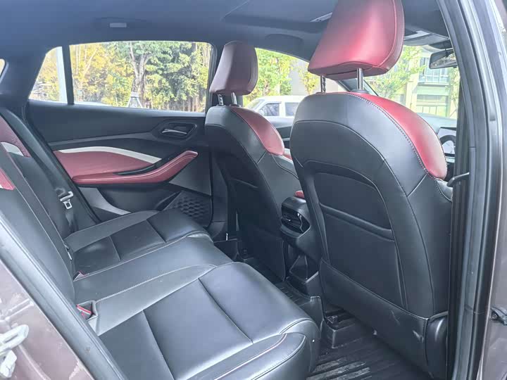 Фото 5 - MG Motor 5