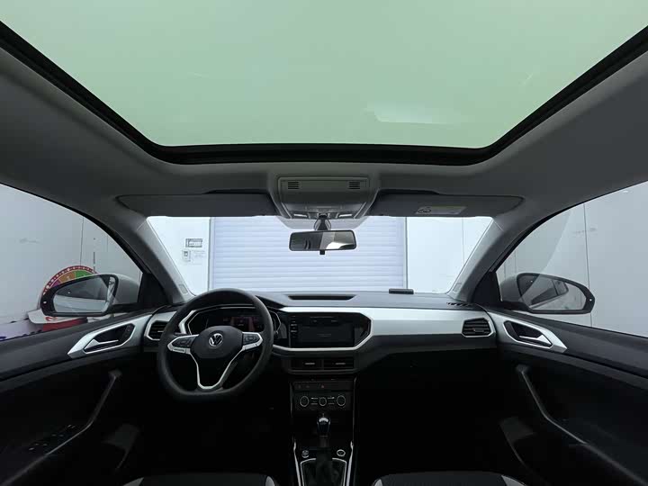 Фото 4 - Volkswagen Tacqua