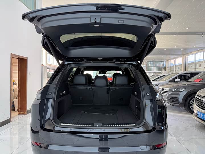 Фото 23 - LiXiang L7