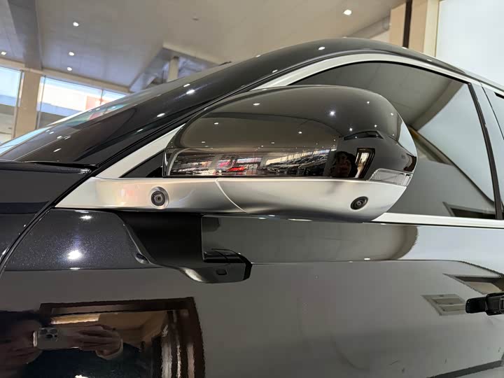 Фото 5 - LiXiang L7