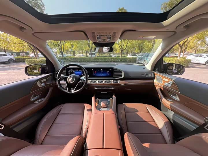 Фото 13 - Mercedes-Benz GLE-Class