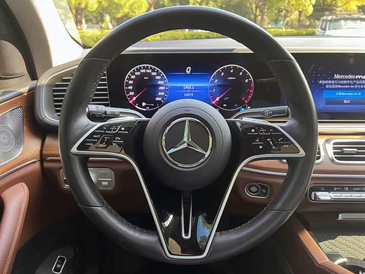 Фото 14 - Mercedes-Benz GLE-Class