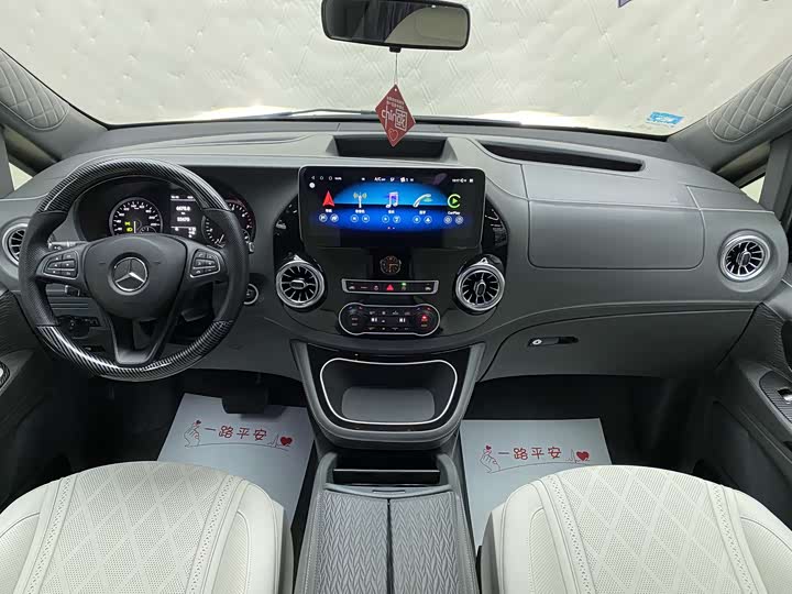 Фото 7 - Mercedes-Benz Vito