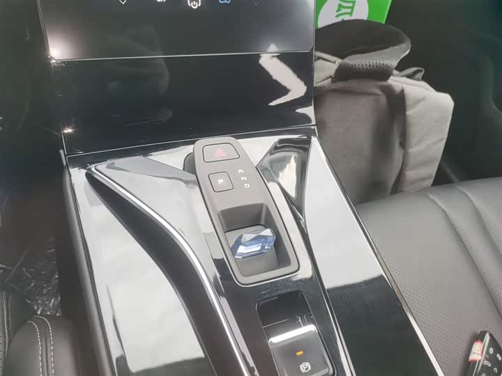 Фото 14 - Dongfeng Aeolus Haohan