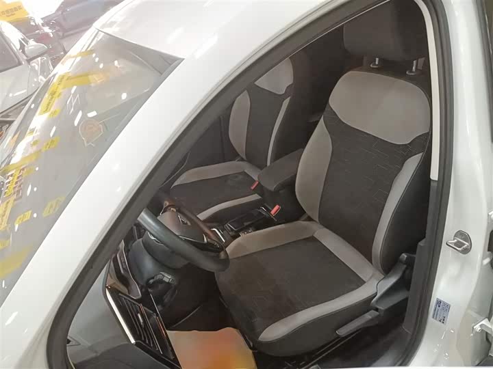 Фото 15 - Jetta VS5