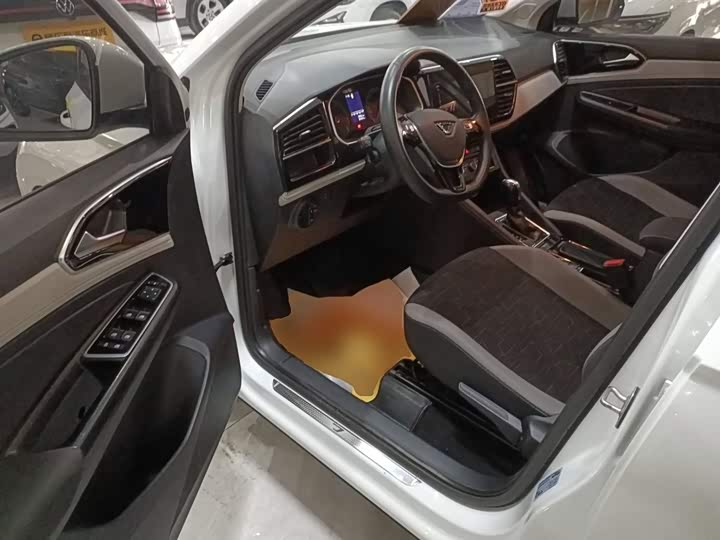 Фото 16 - Jetta VS5