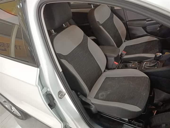 Фото 25 - Jetta VS5