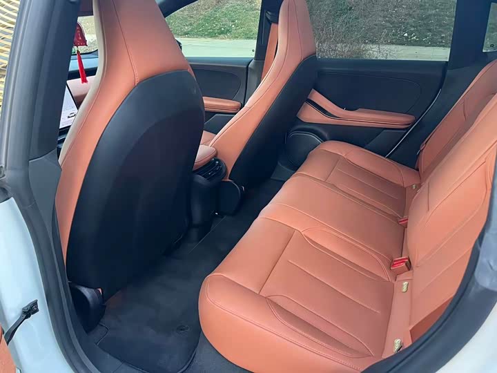 Фото 9 - Nio ET5