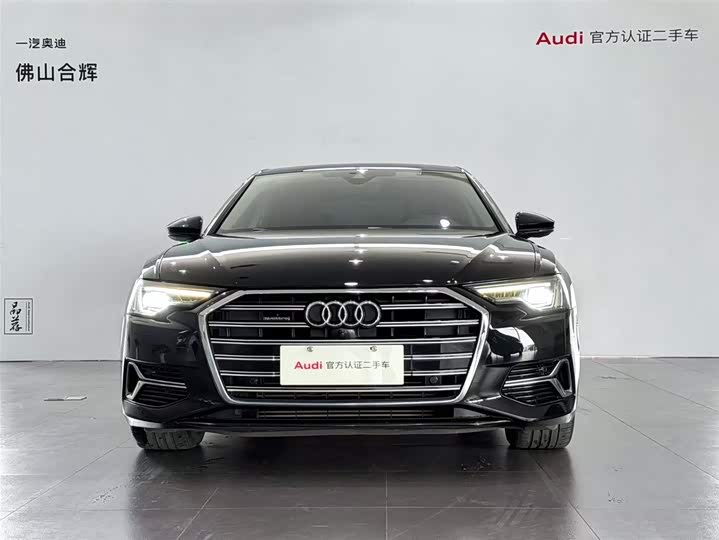 Фото 2 - Audi A6L