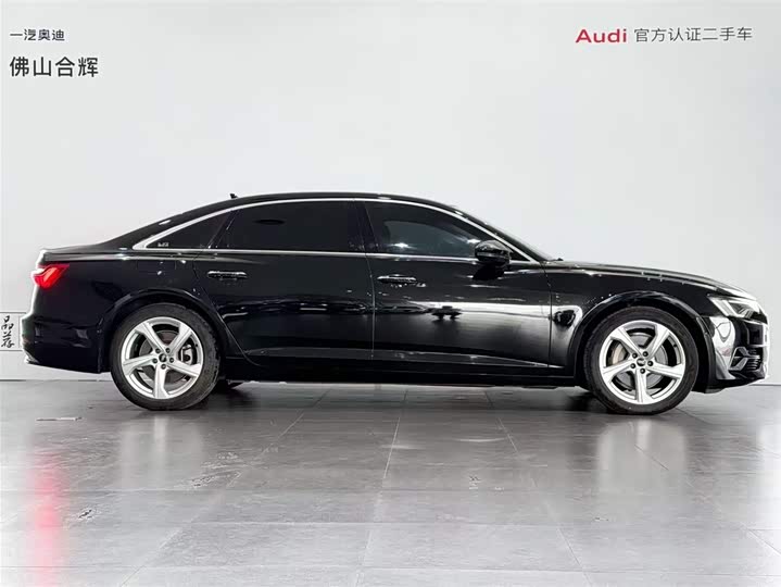 Фото 3 - Audi A6L