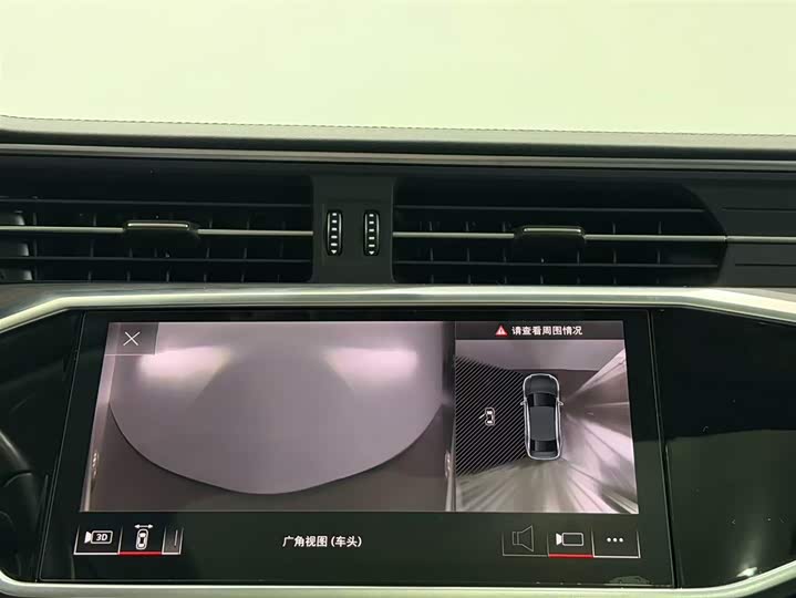 Фото 8 - Audi A6L