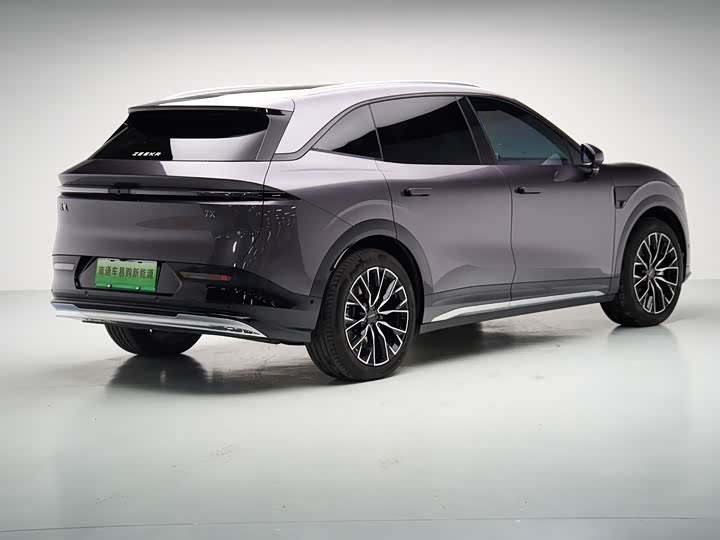 Фото 6 - Zeekr 7X