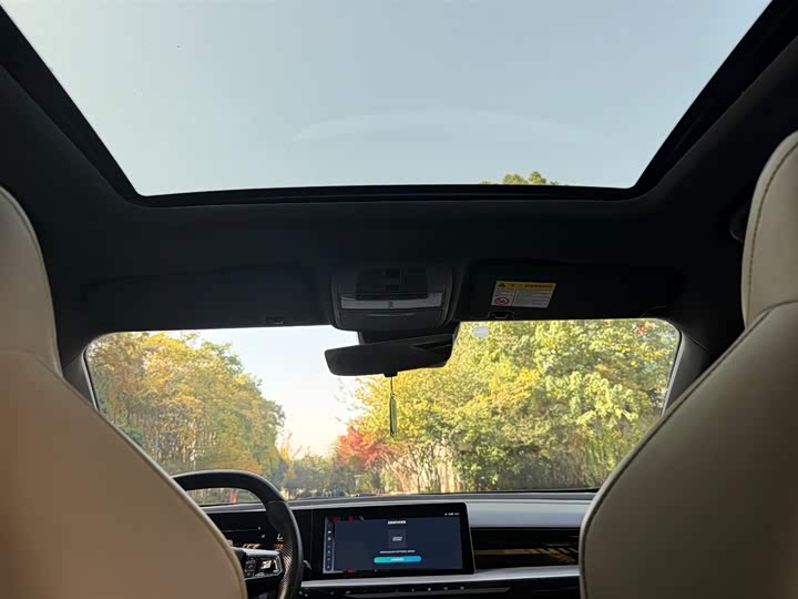 Фото 13 - MG Motor 5 Scorpio