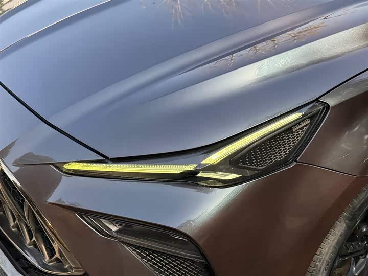 Фото 16 - MG Motor 5 Scorpio