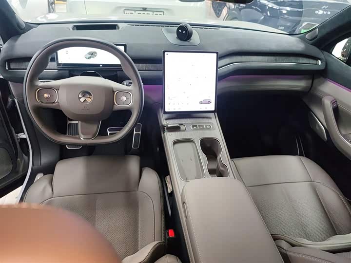 Фото 10 - Nio ES7