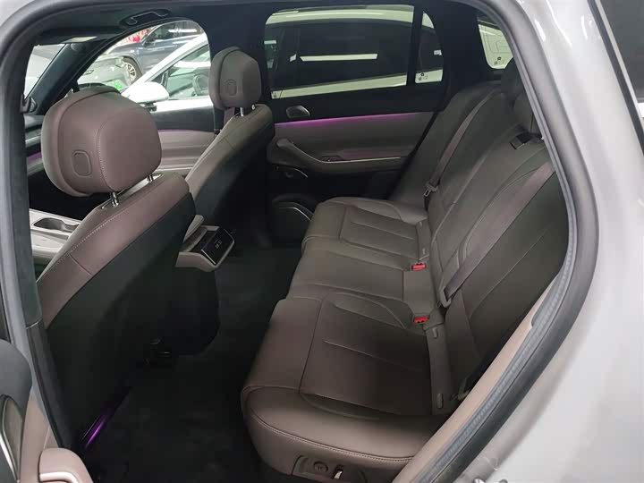 Фото 17 - Nio ES7