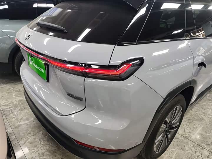 Фото 8 - Nio ES7