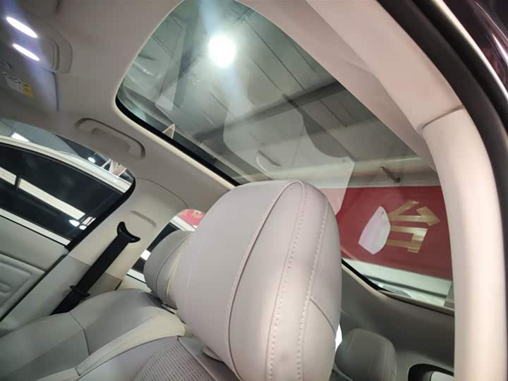 Фото 18 - Leapmotor B10