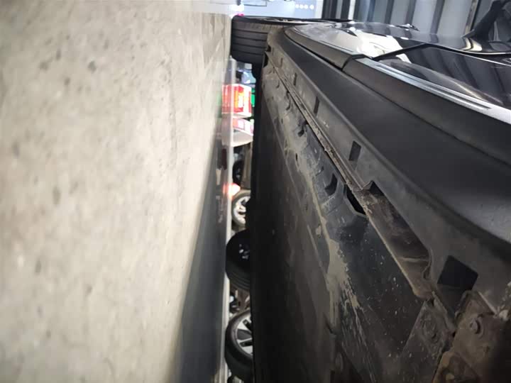 Фото 22 - Leapmotor B10